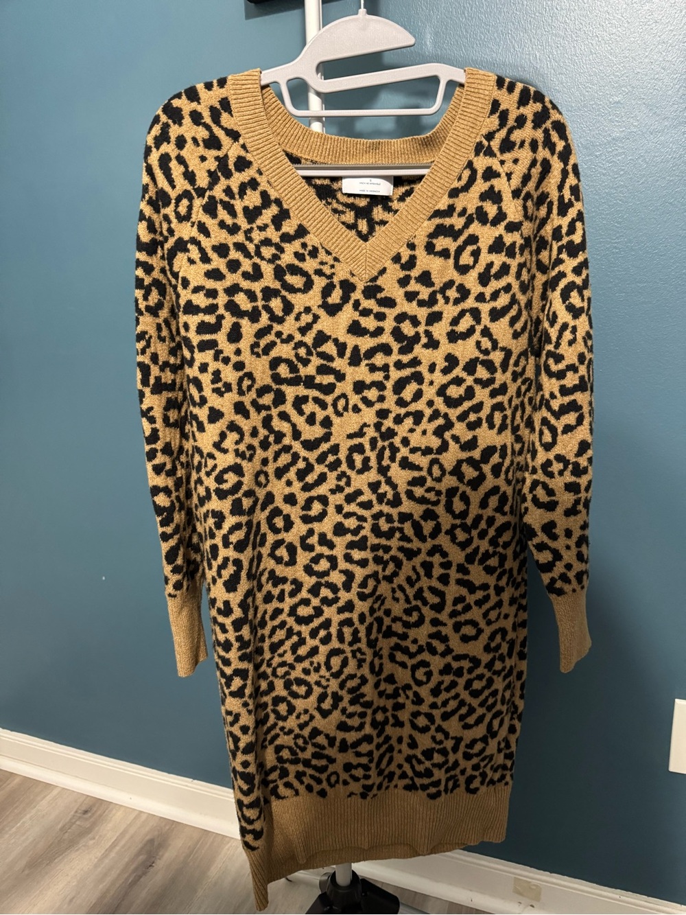 Old Navy Leopard Print V-Neck Sweater Dress in Tan and Black